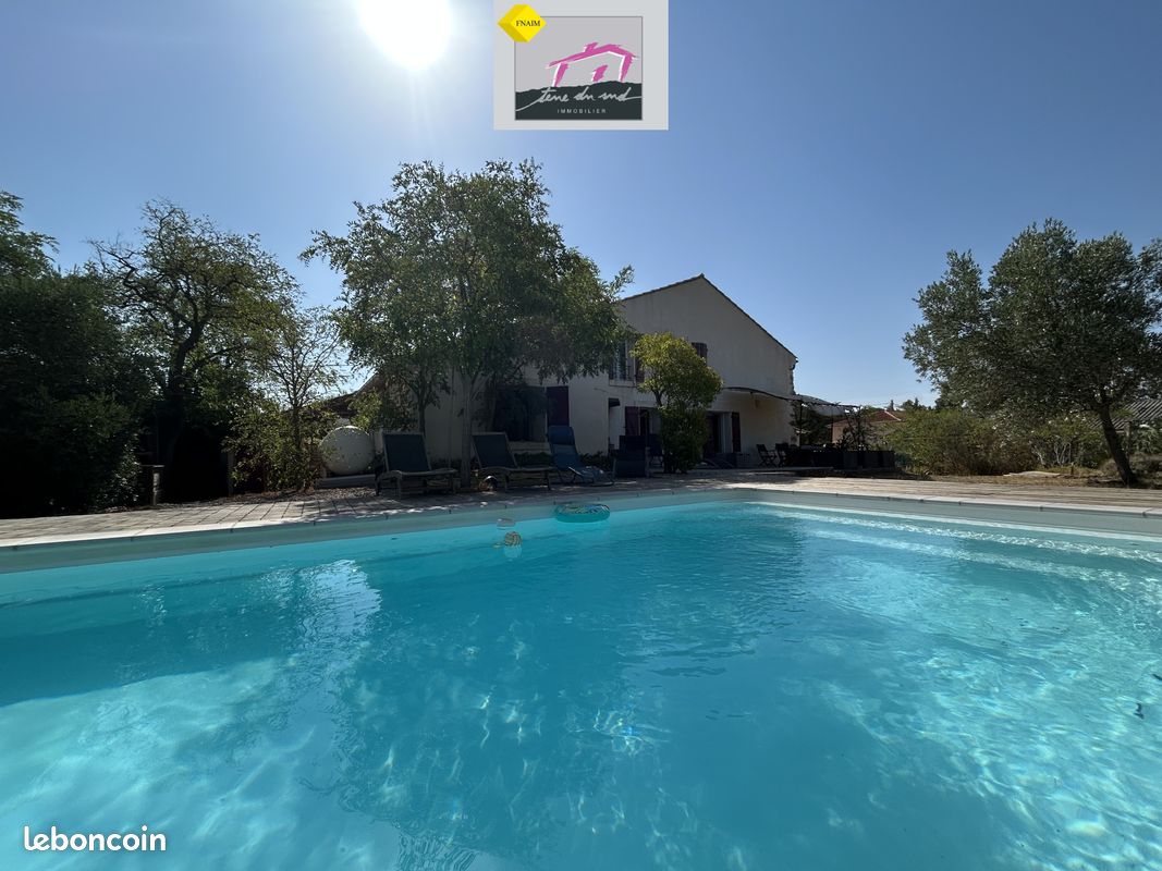 Maison 5 pièces 115 m² · à Montséret · 115 m² · 222 000 €