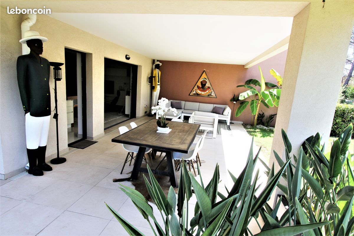Appartement 4 pièces 85 m² · à Saint-Raphaël · 85 m² · 2 500 €/mois