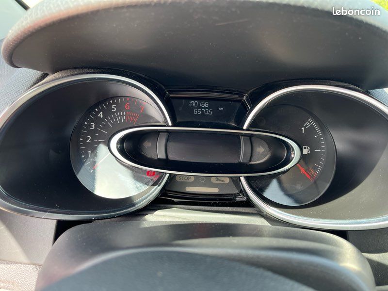 Renault Clio IV phase 2 0.9 TCe 90 Energy Business – Très bon état – 100 166 km (image 2)