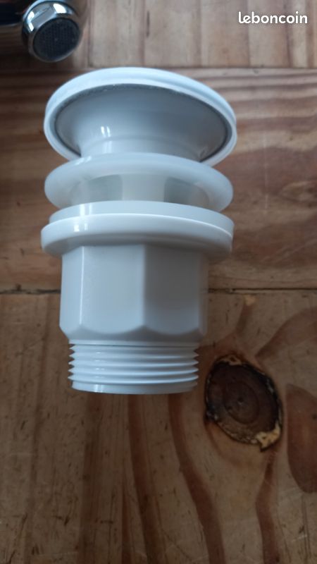 Robinet de lavabo (image 4)