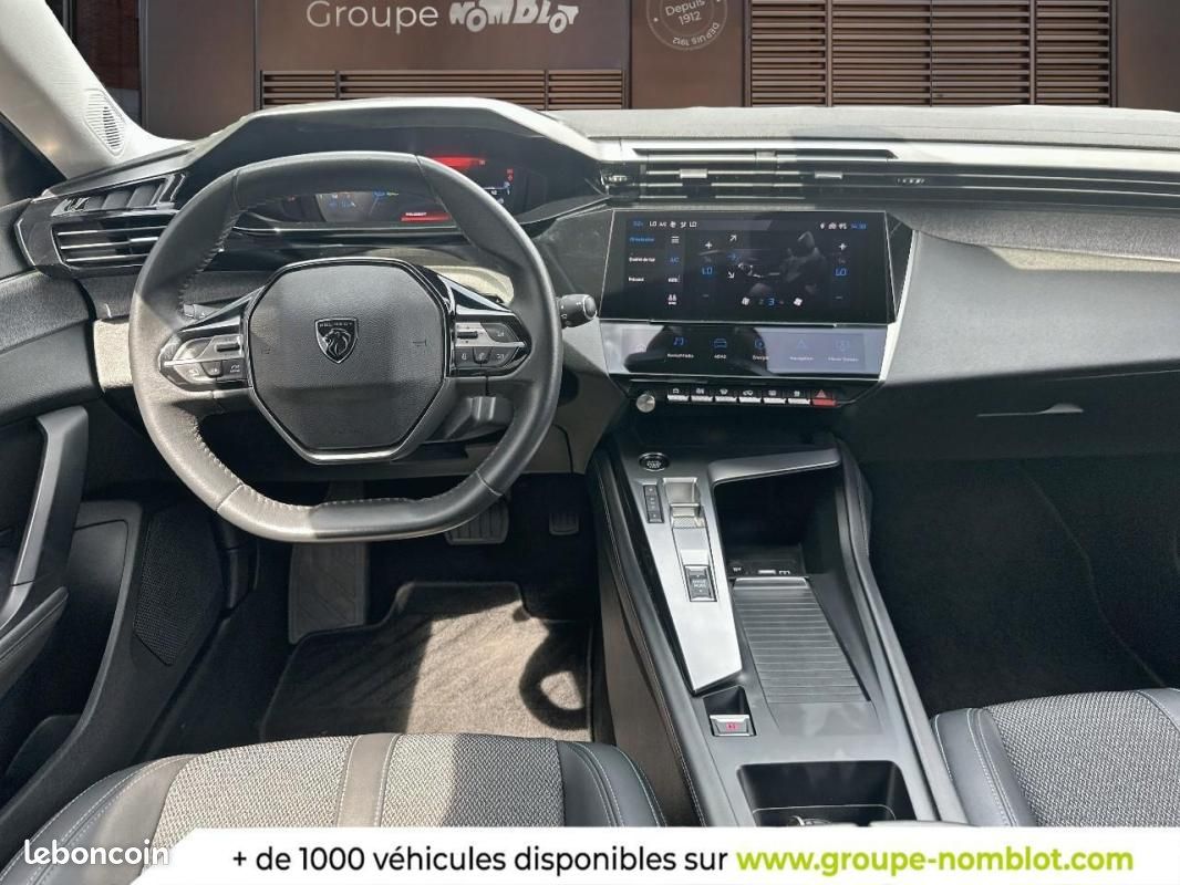 Peugeot 308 PHEV 180 e-EAT8 Allure (image 8)