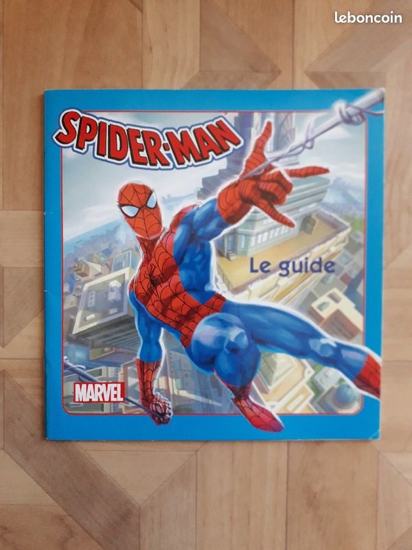 Livre le guide de Spiderman (image 1)