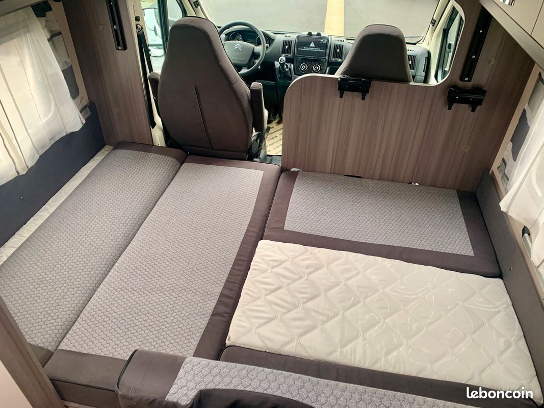 Camping-car hobby hkm optima ontour 5 couchages et 5 places carte grise (image 4)