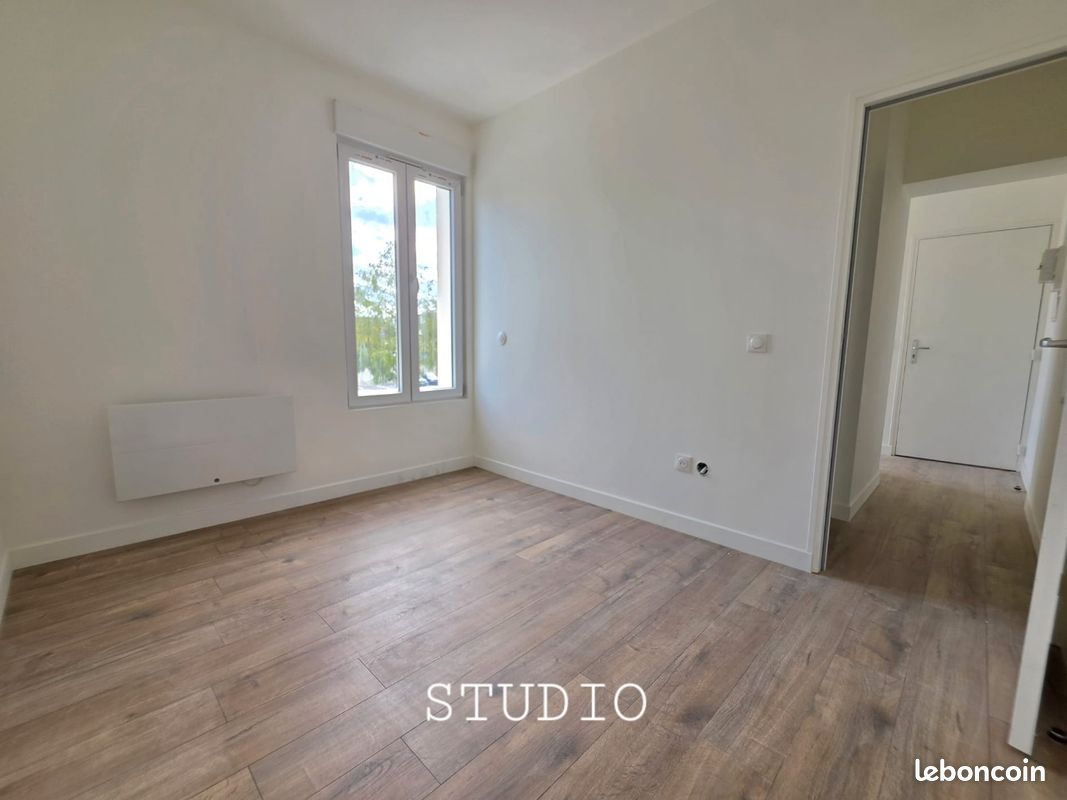 Appartement 1 pièce 20 m² · à Bobigny · 20 m² · 900 €/mois