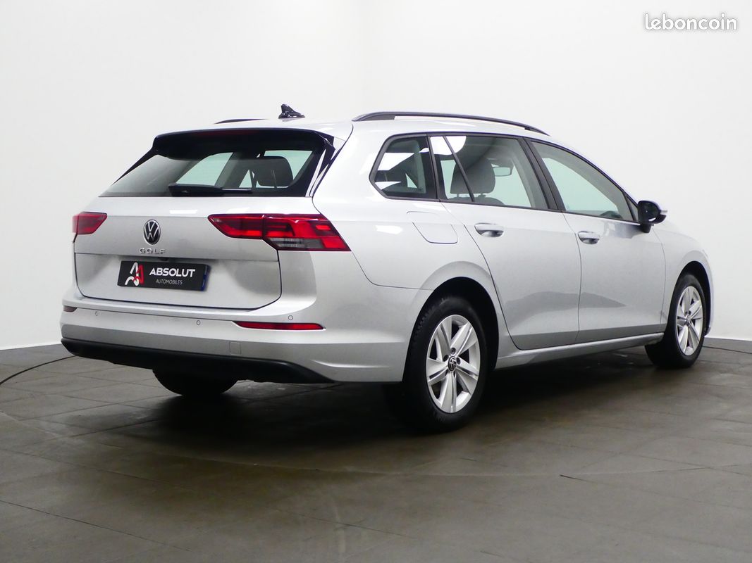 Volkswagen GOLF VIII SW 1.0 TSI OPF 110CH LIFE BUSINESS (image 4)
