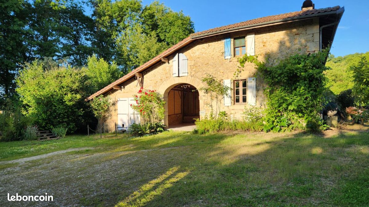 Maison 7 pièces 280 m² · à Mugron · 280 m² · 279 000 €