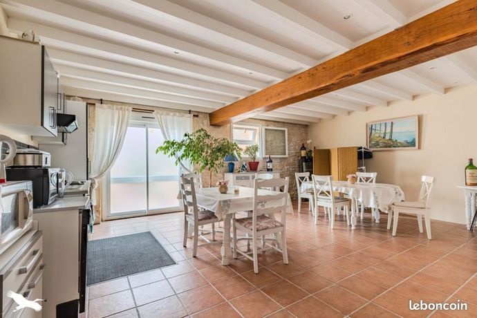 Maison 5 pièces 140 m²