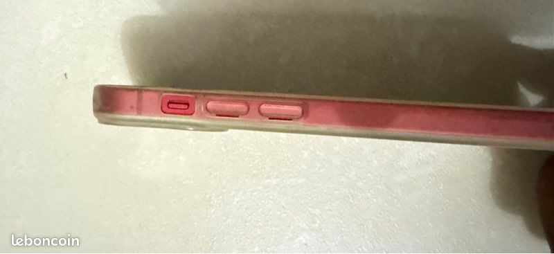 IPhone 12 (image 3)