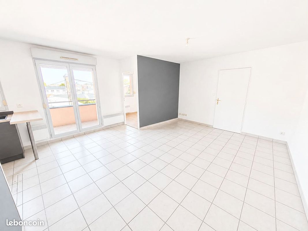 Appartement 2 pièces 54 m² · à Valenciennes · 54 m² · 107 000 €