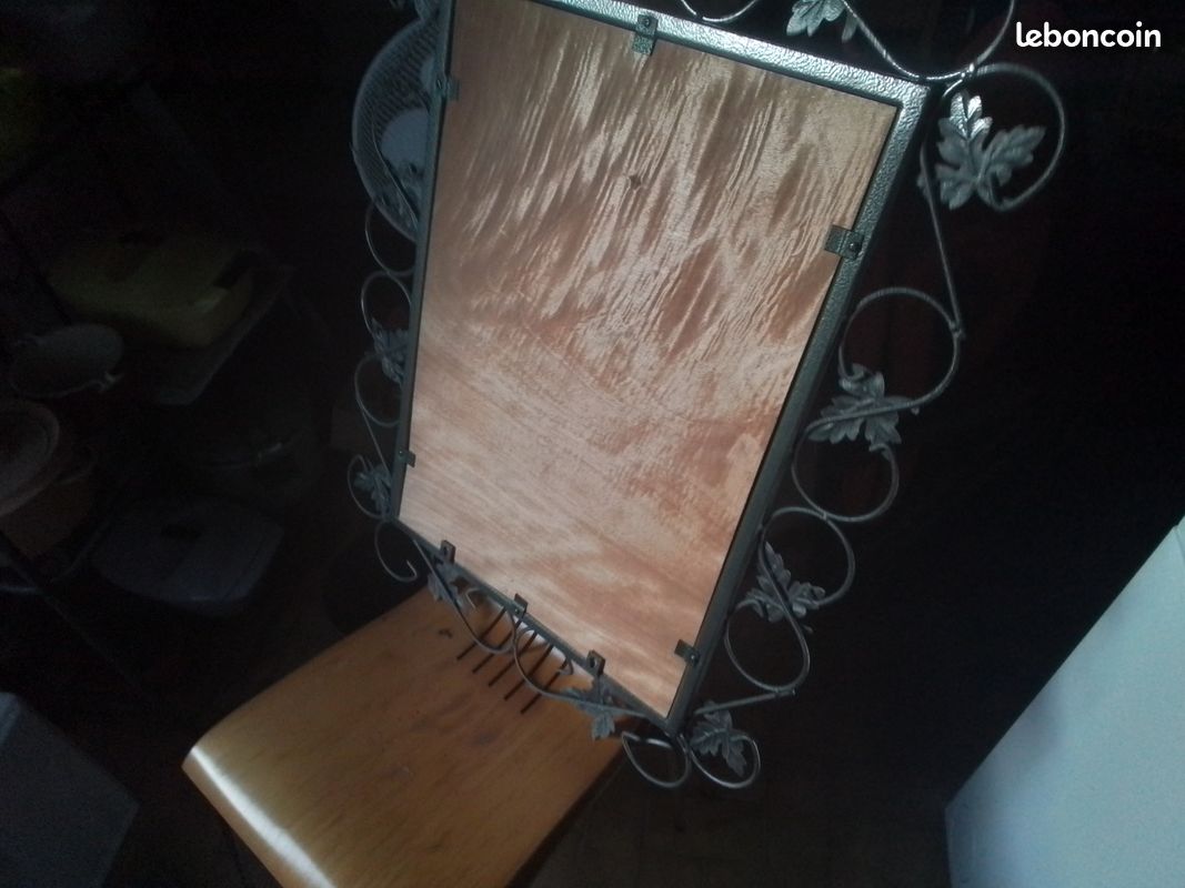 Miroir en très bon état encadrement en fer forgé (image 3)