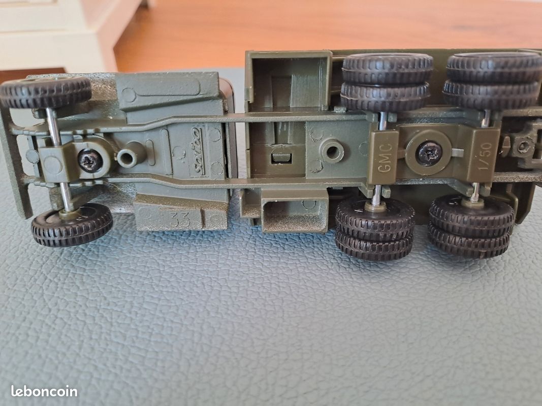 Solido GMC Atelier Militaire 1/50 - Véhicule Vert Avec Accessoires - NEUF
