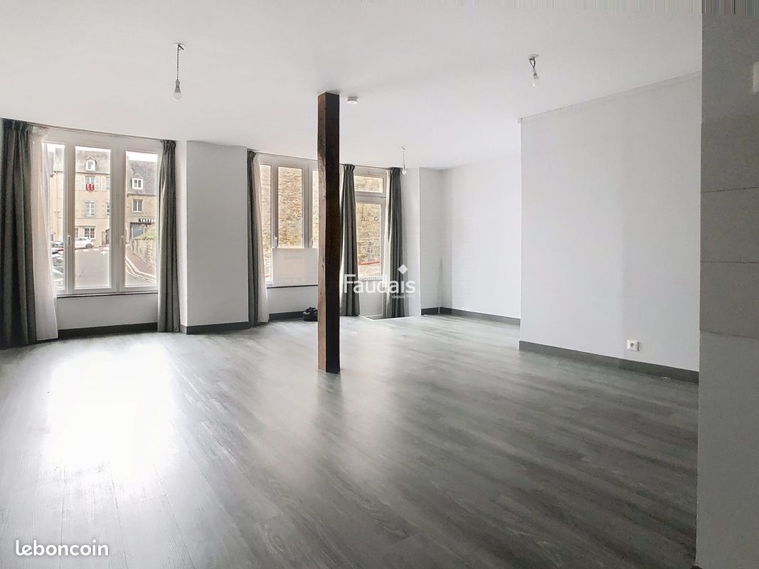 Appartement 1 pièce 37 m² · à Coutances · 37 m² · 390 €/mois
