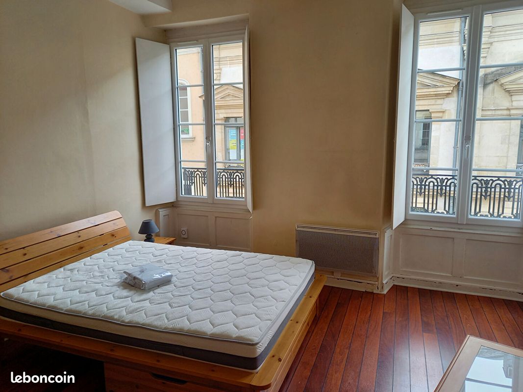 Appartement 1 pièce 24 m² · à Laval · 24 m² · 395 €/mois
