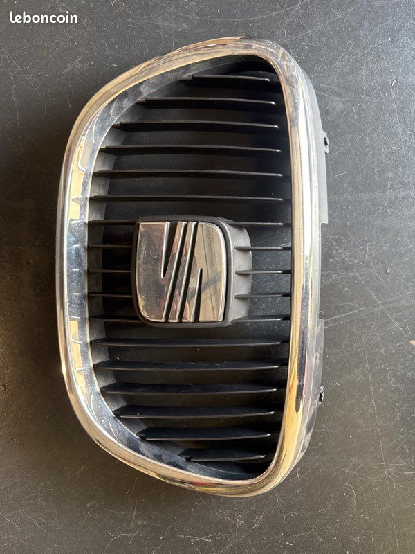 Calandre avant Seat, Leon (image 1)
