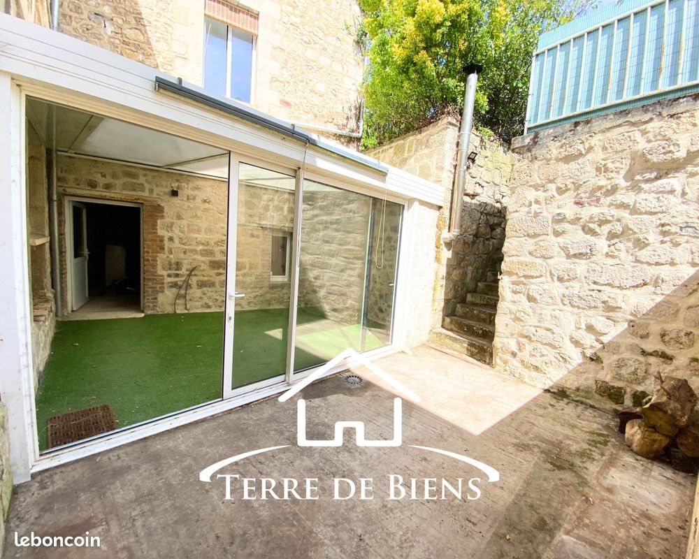 Maison 5 pièces 160 m² · à Pommiers · 160 m² · 189 000 €