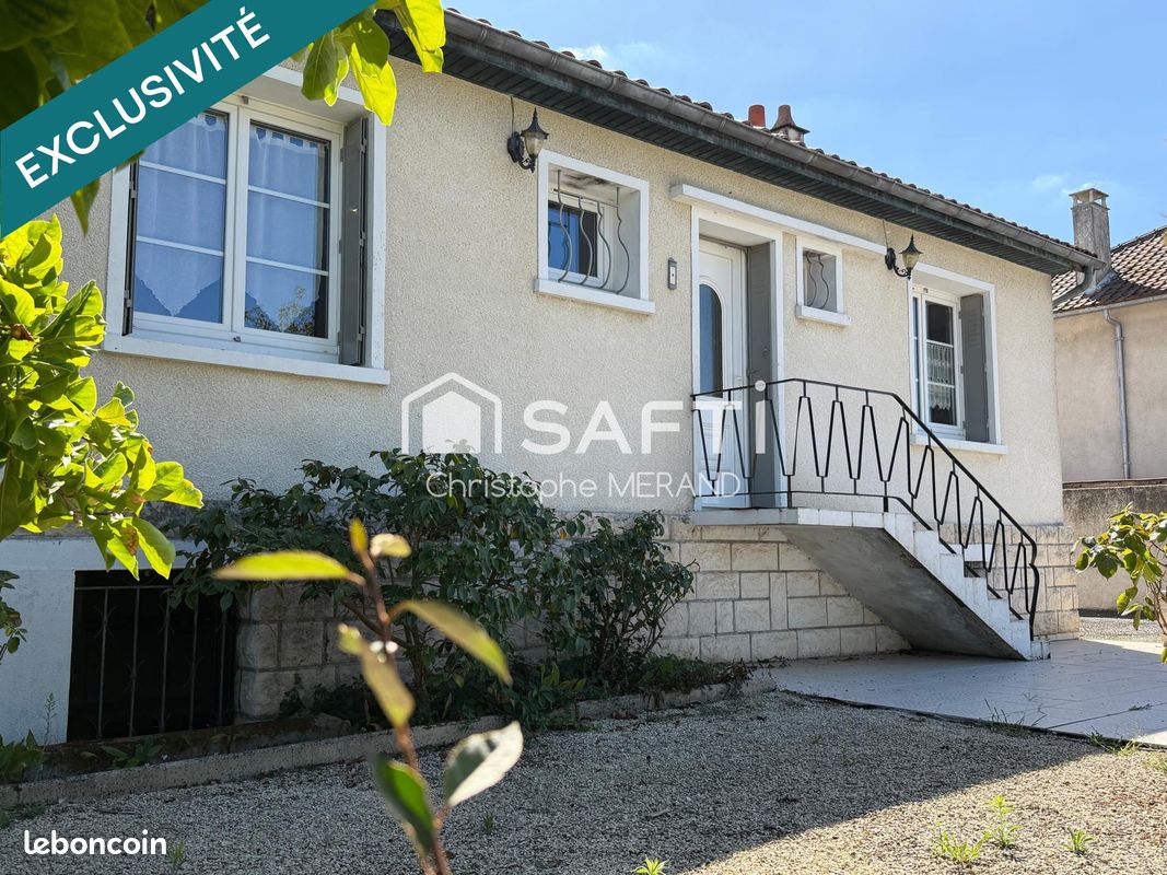 Maison 9 pièces 116 m² · à Les Ormes · 116 m² · 138 000 €