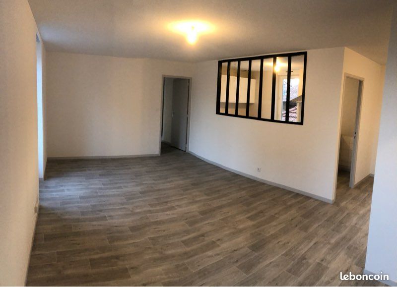 Appartement 5 pièces 96 m² · à Riorges · 96 m² · 695 €/mois