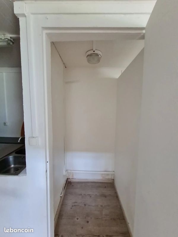 Local 52 m² Saint-Paul (image 4)