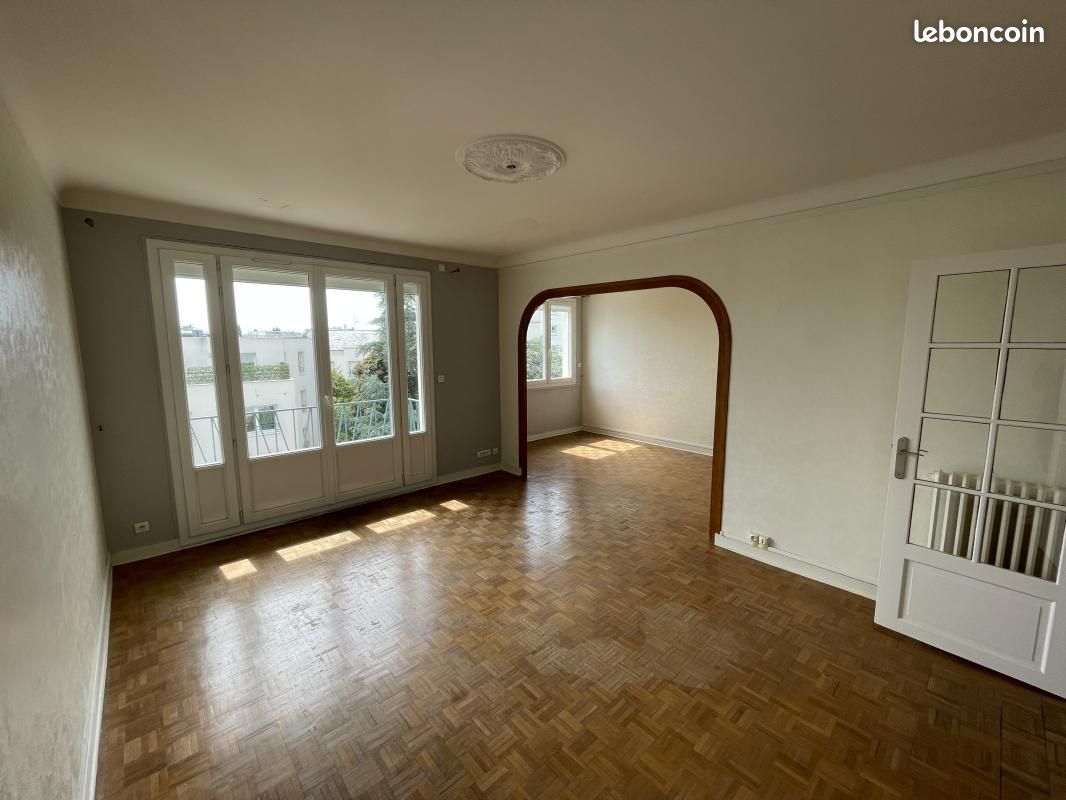 Appartement 3 pièces 84 m² · à Nantes · 84 m² · 910 €
