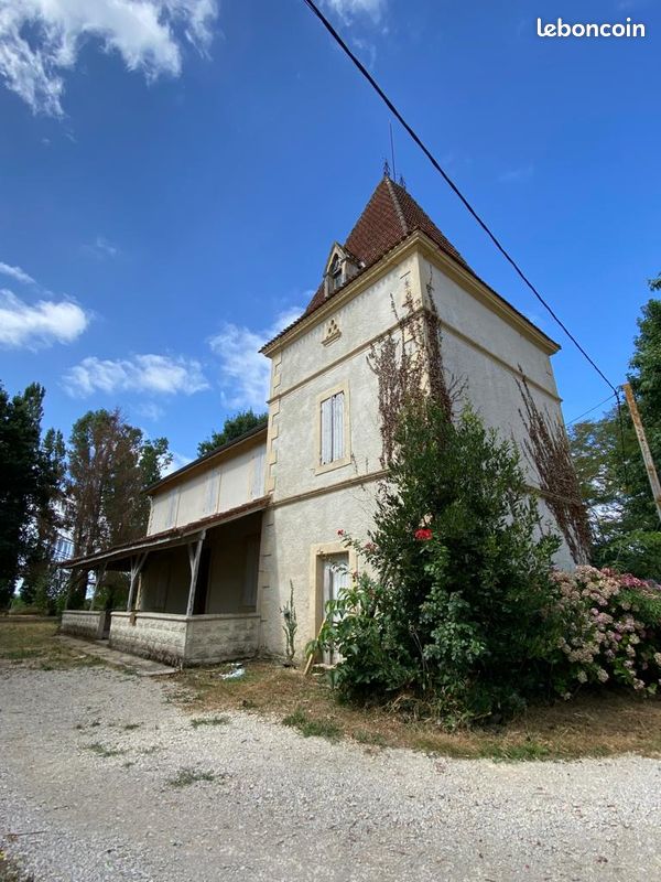 Maison 4 pièces 100 m² · à Pinel-Hauterive · 100 m² · 330 000 €