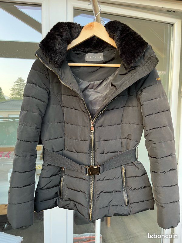 Vêtement Doudoune En Esprit Sleeveless Coat Peignoir Esprit