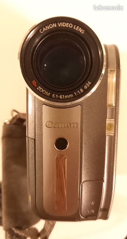 Caméscope Canon MVX4i mini DV (image 2)