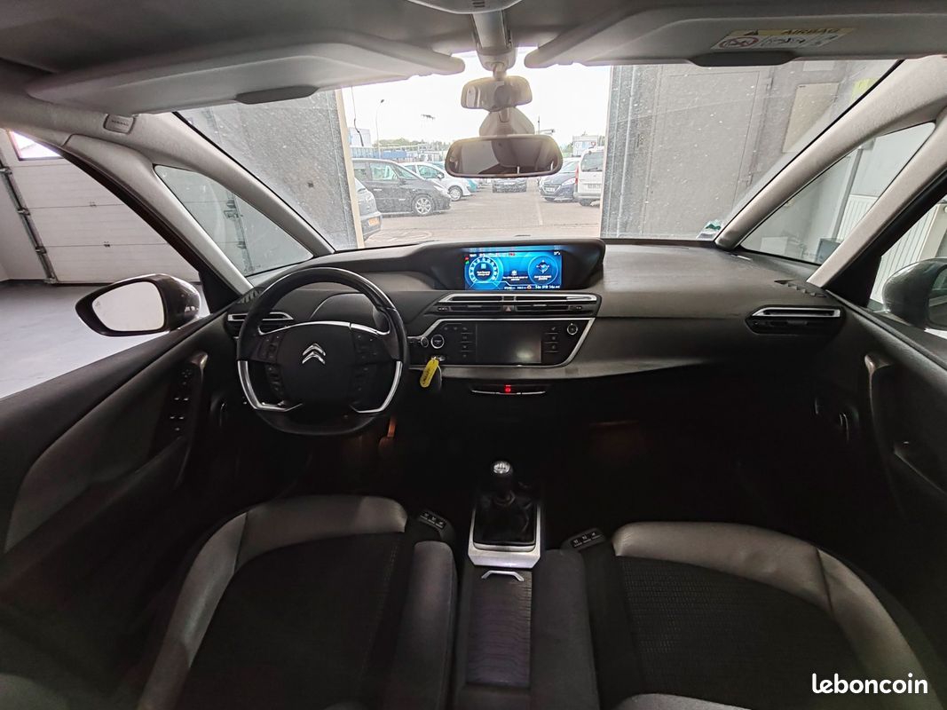 Citroën C4 Picasso 1.6 HDI 115 BV6 1.6 EHDI 115ch BV6 Exclusive (image 13)