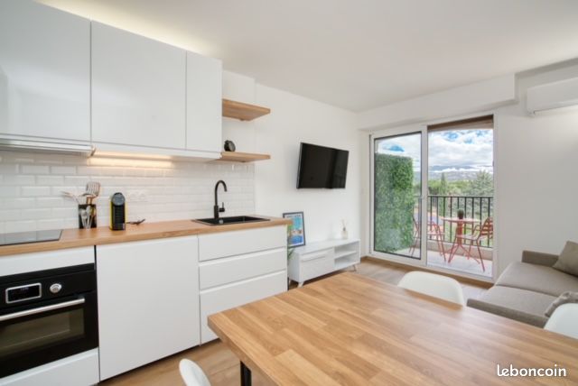 Appartement 1 pièce 21 m² · à Sainte-Maxime · 21 m² · 990 €/mois