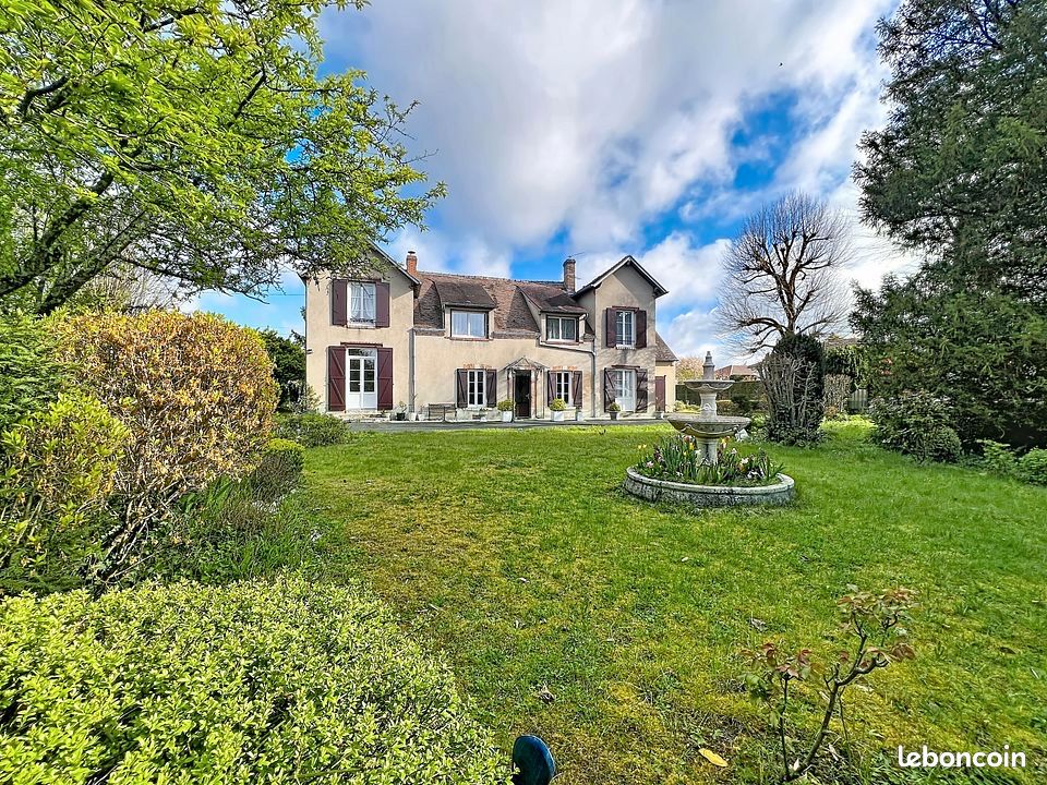 Maison 7 pièces 213 m² · à Olivet · 213 m² · 644 800 €