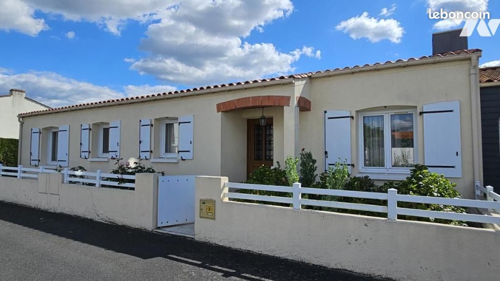 Maison 4 pièces 99 m² · à Saint-Sébastien-sur-Loire · 99 m² · 381 950 €