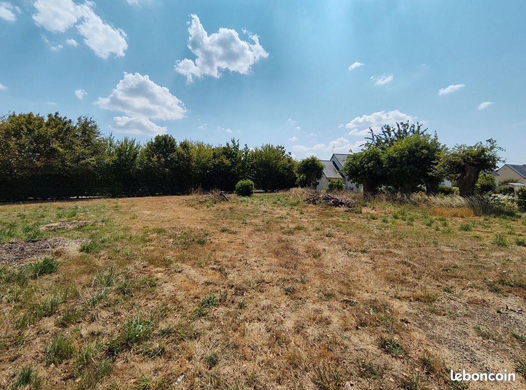 Terrain 1290 m² · à Pleucadeuc · 1 290 m² · 89 900 €