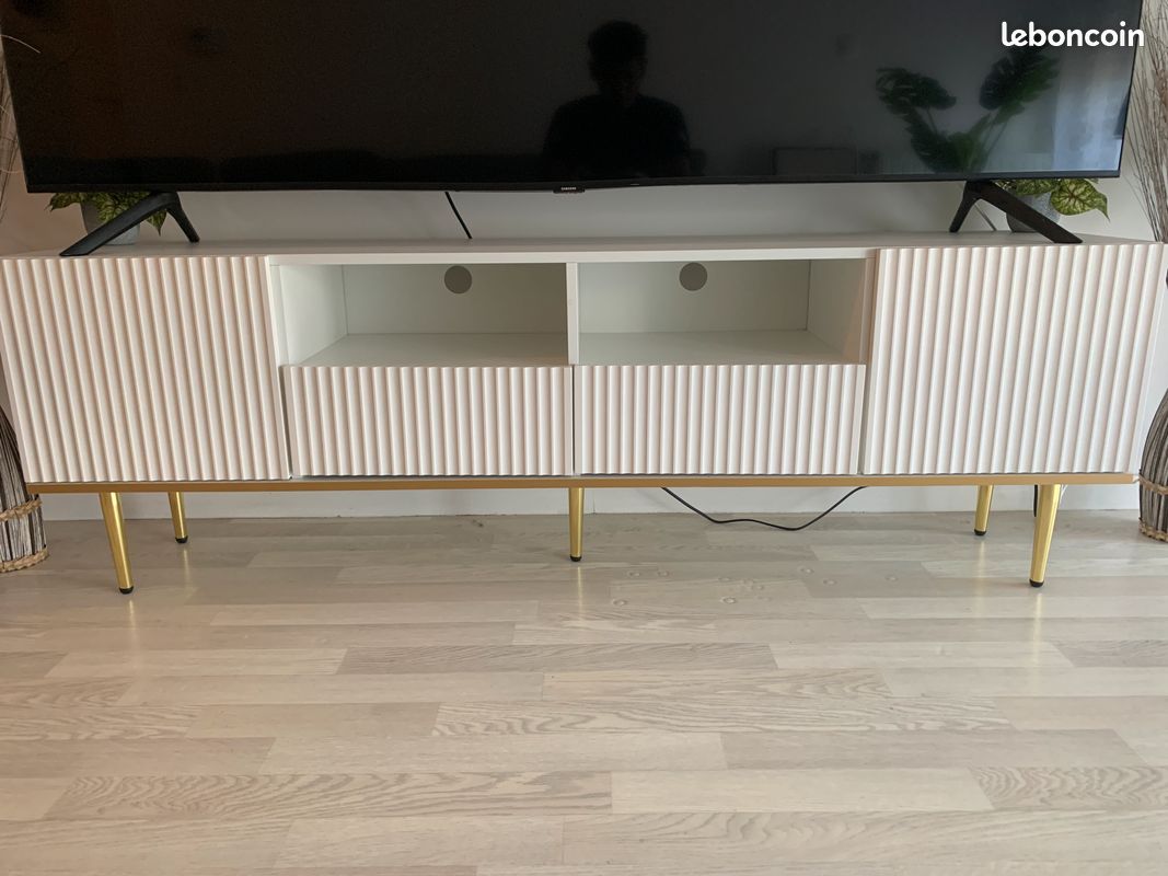 Meuble rdv blanc (image 1)