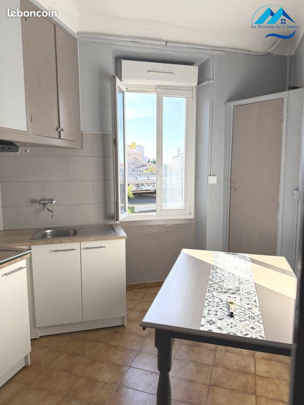 Appartement 2 pièces 34 m² · à Marseille · 34 m² · 59 000 €