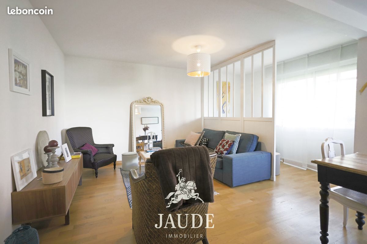 Appartement 3 pièces 78 m² · à Chamalières · 78 m² · 857 €