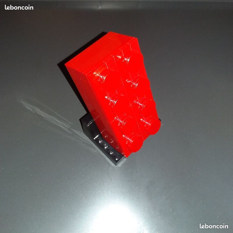 LEGO 5006085 Buildable 2x4 Red Brick (image 1)