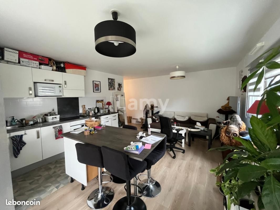 Appartement 3 pièces 64 m² · à Noyal-Châtillon-sur-Seiche · 64 m² · 671 €/mois