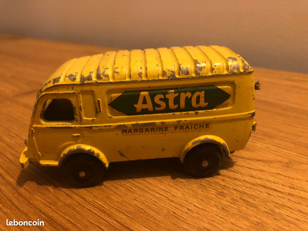 CIJ LES JOUETS RENAULT - Camion Camion Poubelle - 1930-1939 - Catawiki