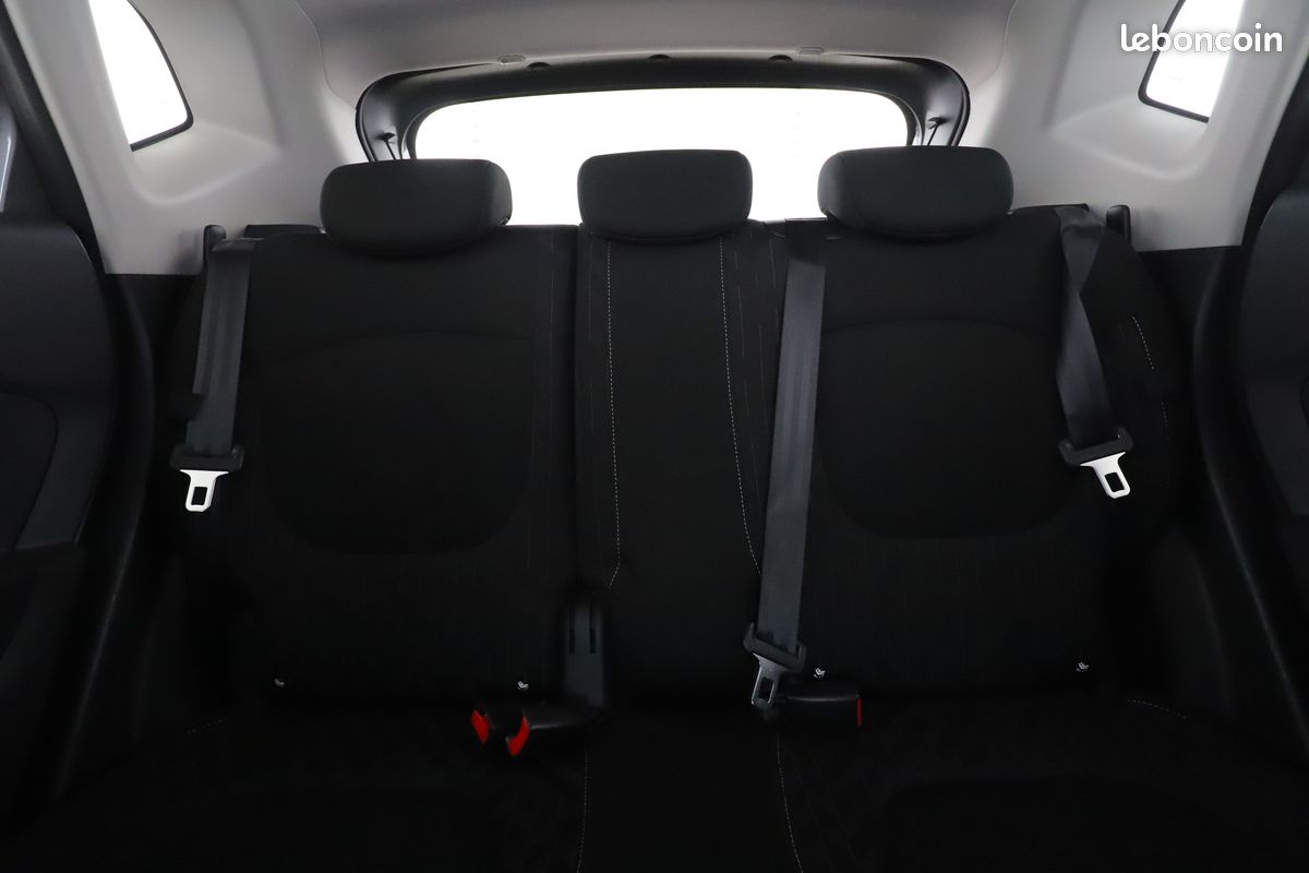 Renault Captur 1.3 TCe Limited 131 ch (image 9)