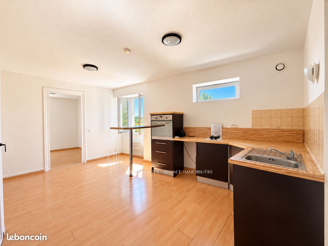 Appartement 2 pièces 35 m² · à Saint-Rambert-d'Albon · 35 m² · 61 000 €