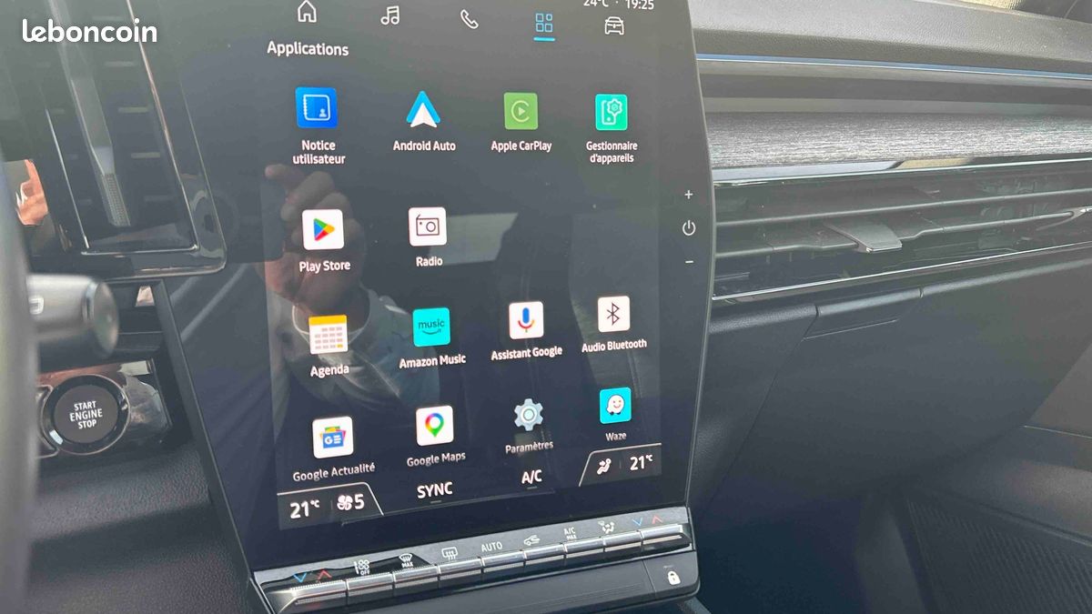 RENAULT Austral E-Tech hybrid 200 Techno (image 26)