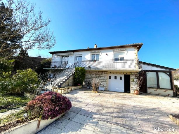 Maison 5 pièces 130 m²