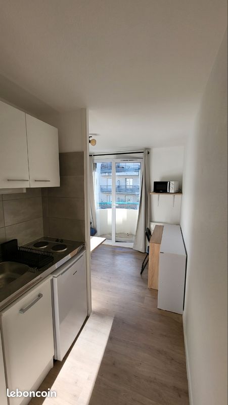 Appartement 1 pièce 15 m² · à Grenoble · 15 m² · 540 €