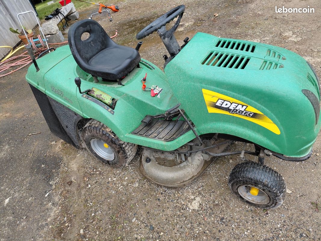 Tracteur tondeuse (image 1)