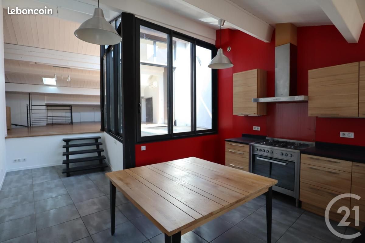 Appartement 5 pièces 155 m² · à Albi · 155 m² · 1 100 €/mois