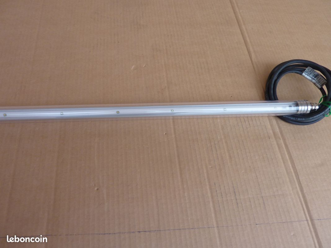Tube leds FOSNOVA 24 V DC / 16.8 W. Pas d'expédition (image 2)