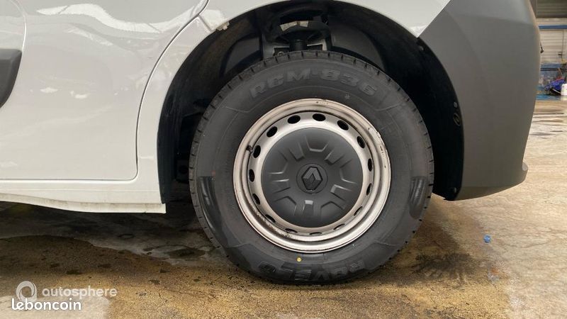 Renault Master Véhicule utilitaire ou Société F3500 L3H3 2.3 Blue dCi 135ch Confort Euro6E (image 20)