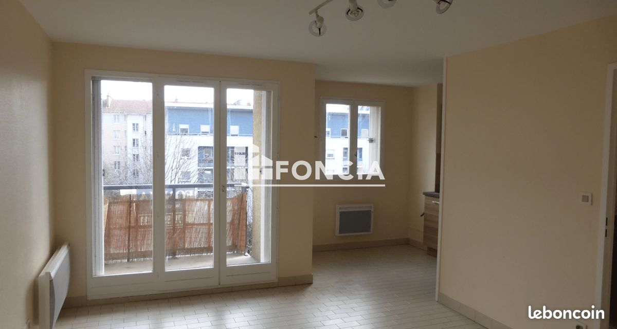Appartement 2 pièces 46 m² · à Grenoble · 46 m² · 666 €/mois