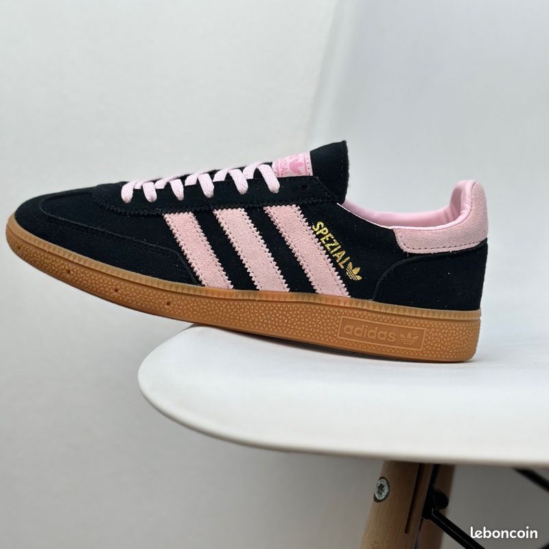 Handball Spezial Basket Adidas Noir Et Rose Baskets Adidas