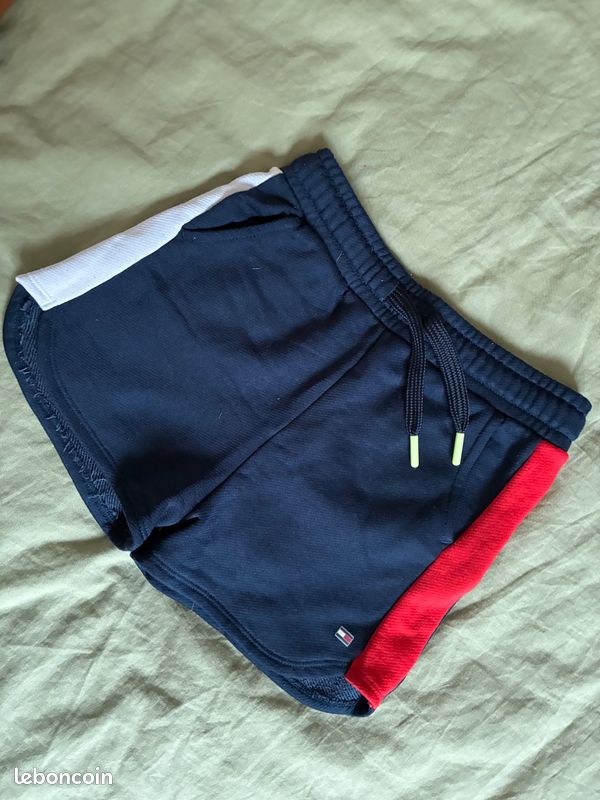 Short (image 1)