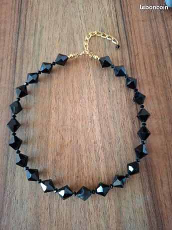 Collier Ras Du Cou Années 50 En Perles De Verre Noir – Bijou Vintage Occasion